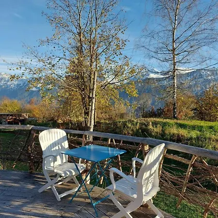 Einzigartige Holzhuette Mit Bergpanorama *